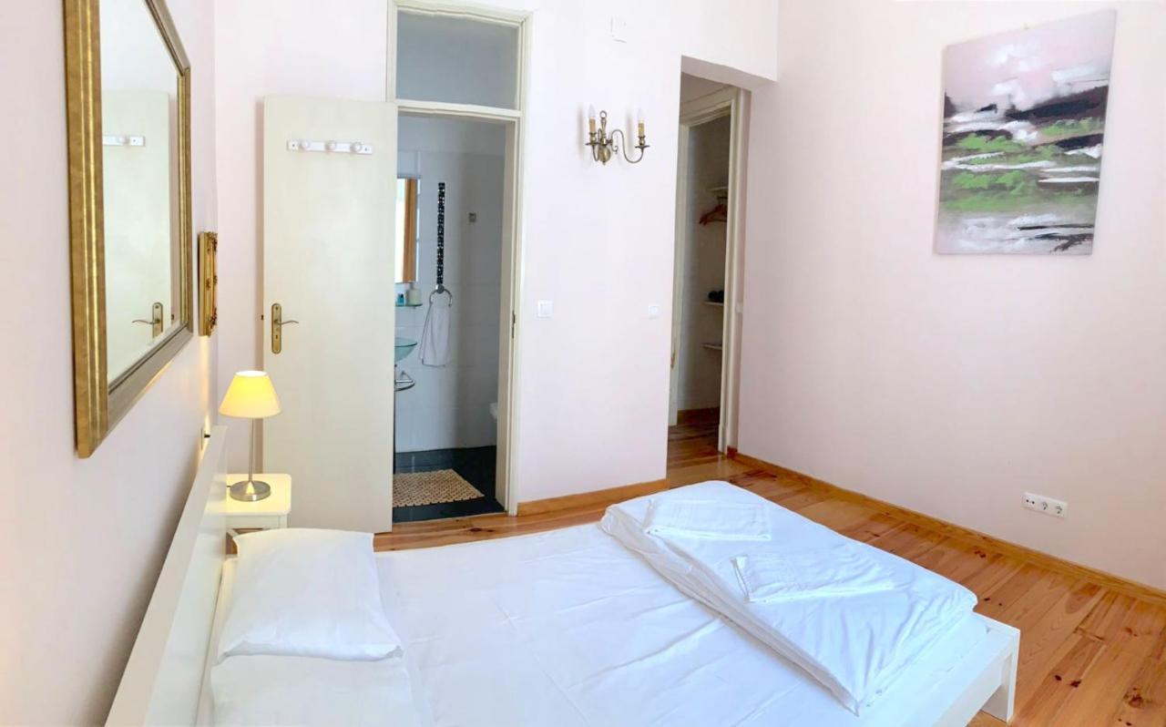 3 Bedroom, 2 Bathroom - Palma Residence Lisbon Exterior photo