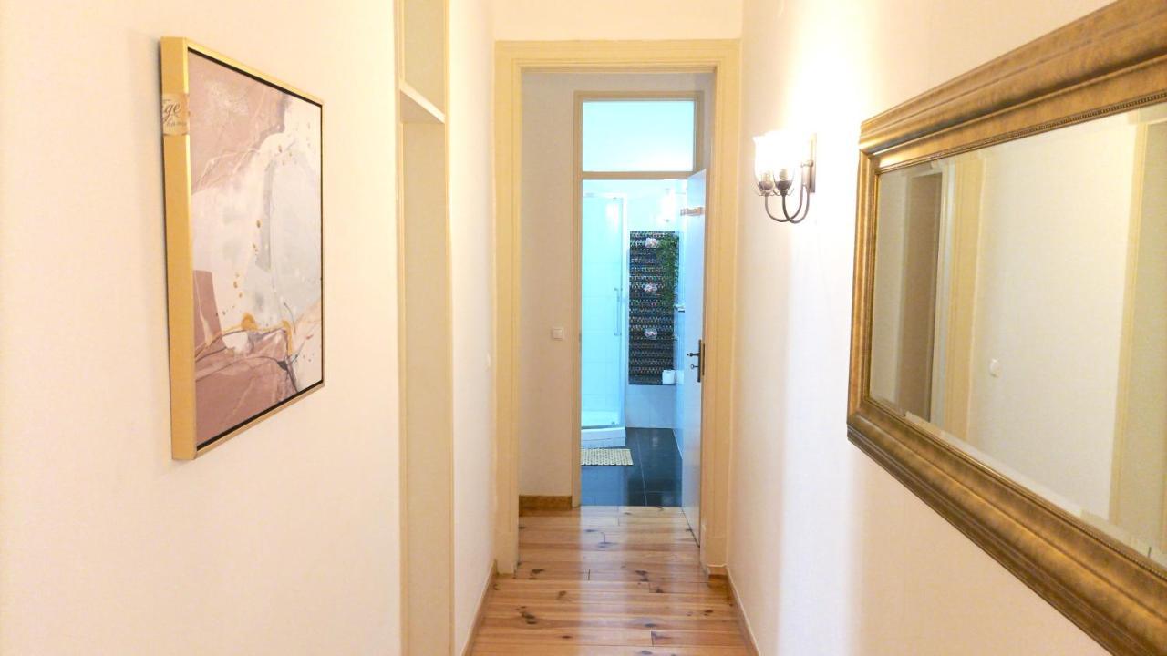 3 Bedroom, 2 Bathroom - Palma Residence Lisbon Exterior photo