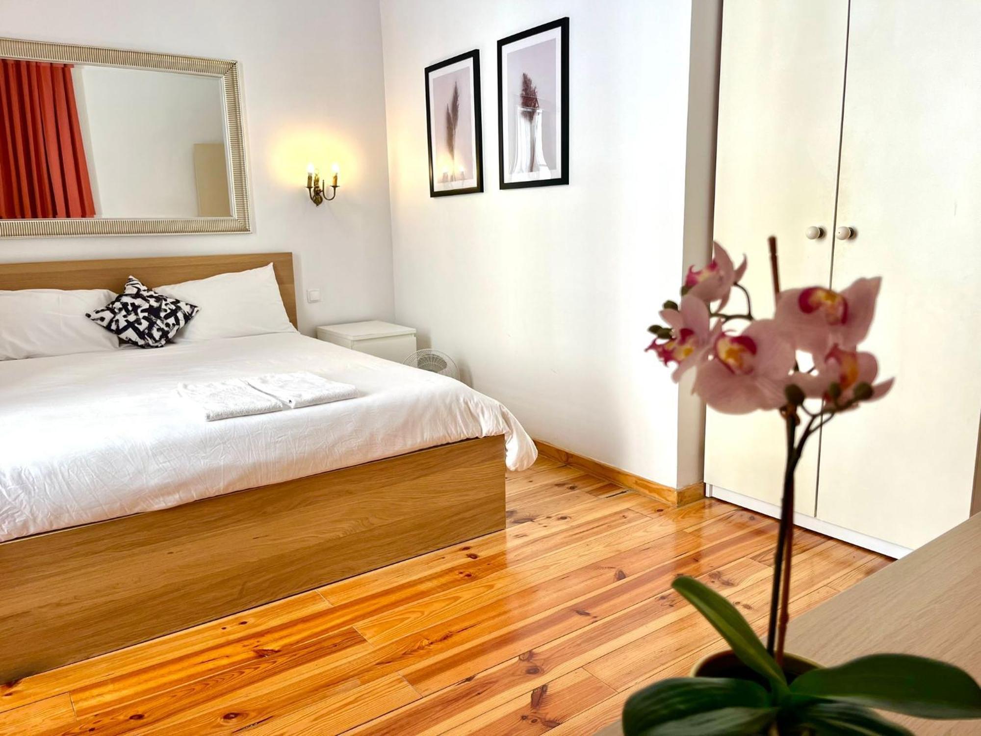 3 Bedroom, 2 Bathroom - Palma Residence Lisbon Exterior photo